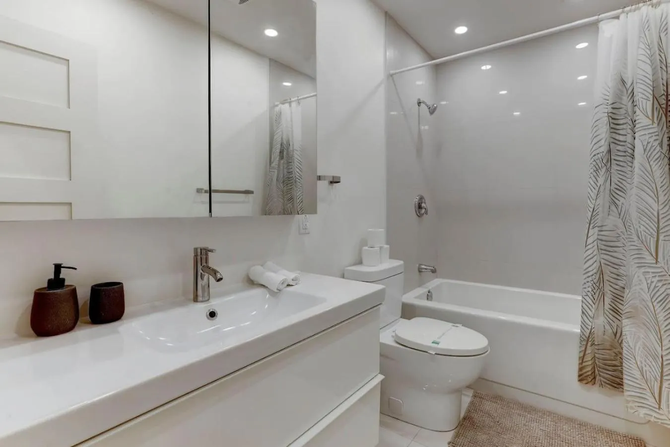 Apartament Chic 4Br Plateau Haven Heart Of Montreal Kanada