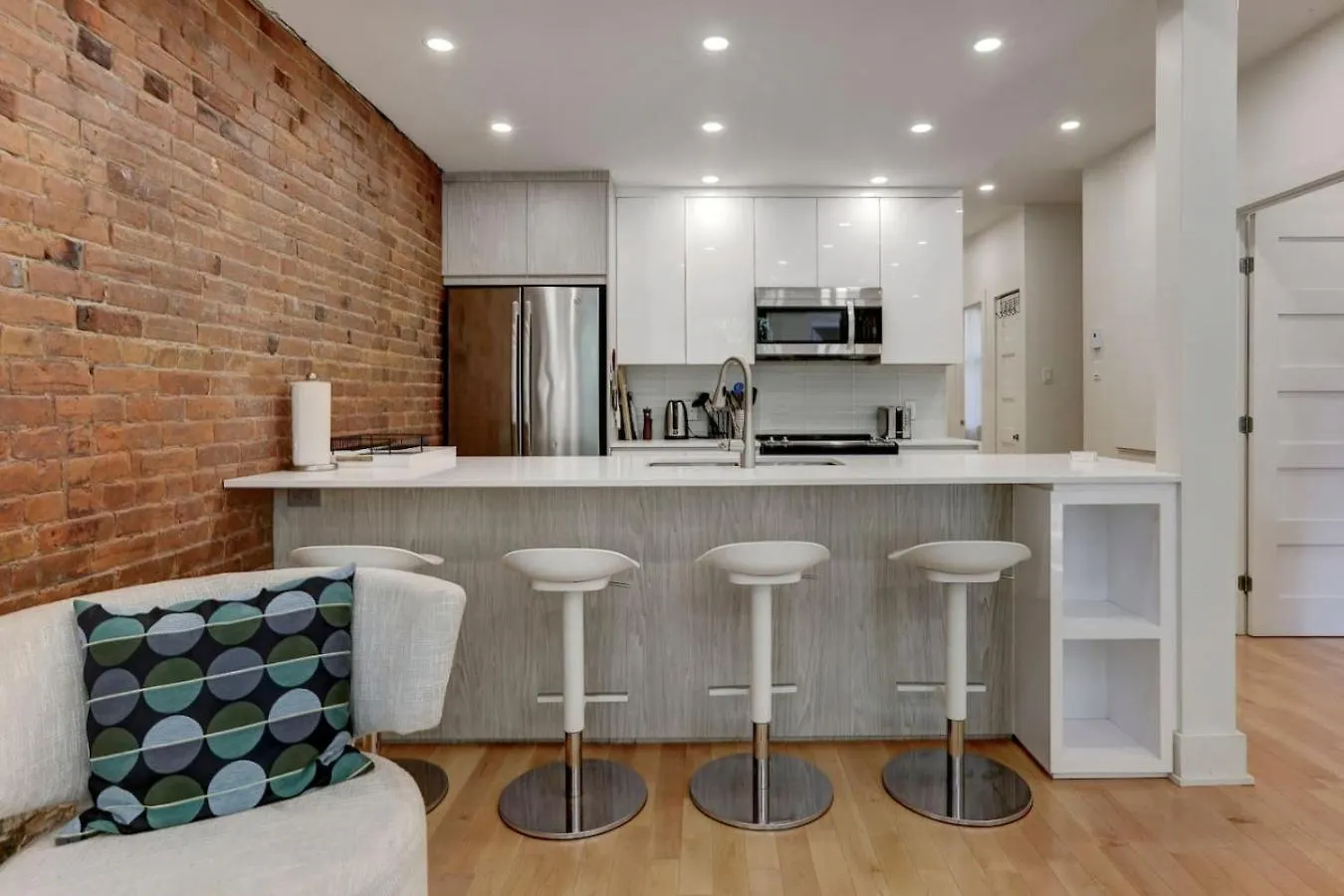 Chic 4Br Plateau Haven Heart Of Montreal Apartment 0*,